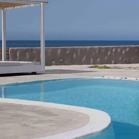 Вилла Beltramo Santorini 2 Bedroom Private Pool Foinikia (Santorini)