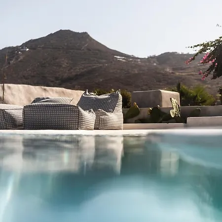 Beltramo Santorini 2 Bedroom Private Pool Вилла *