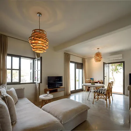 Beltramo Santorini 2 Bedroom Private Pool *